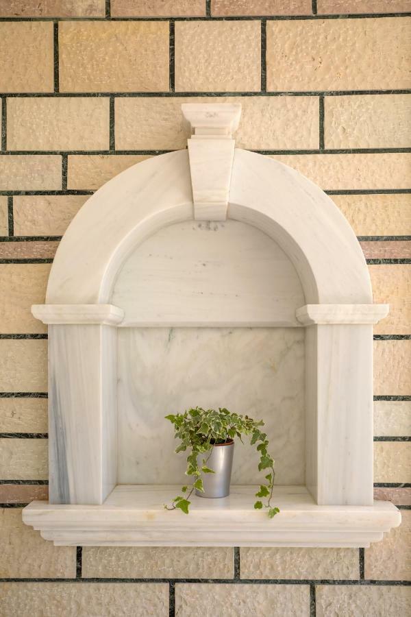 Villa Serenity Agia Marina  エクステリア 写真