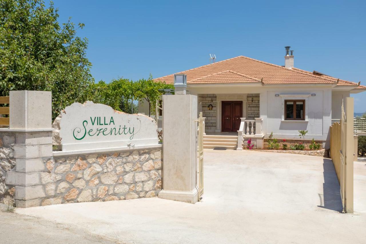 Villa Serenity Agia Marina  エクステリア 写真