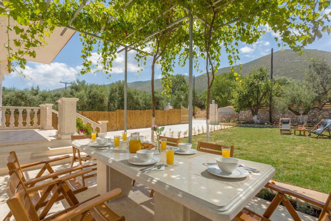 Villa Serenity Agia Marina  エクステリア 写真