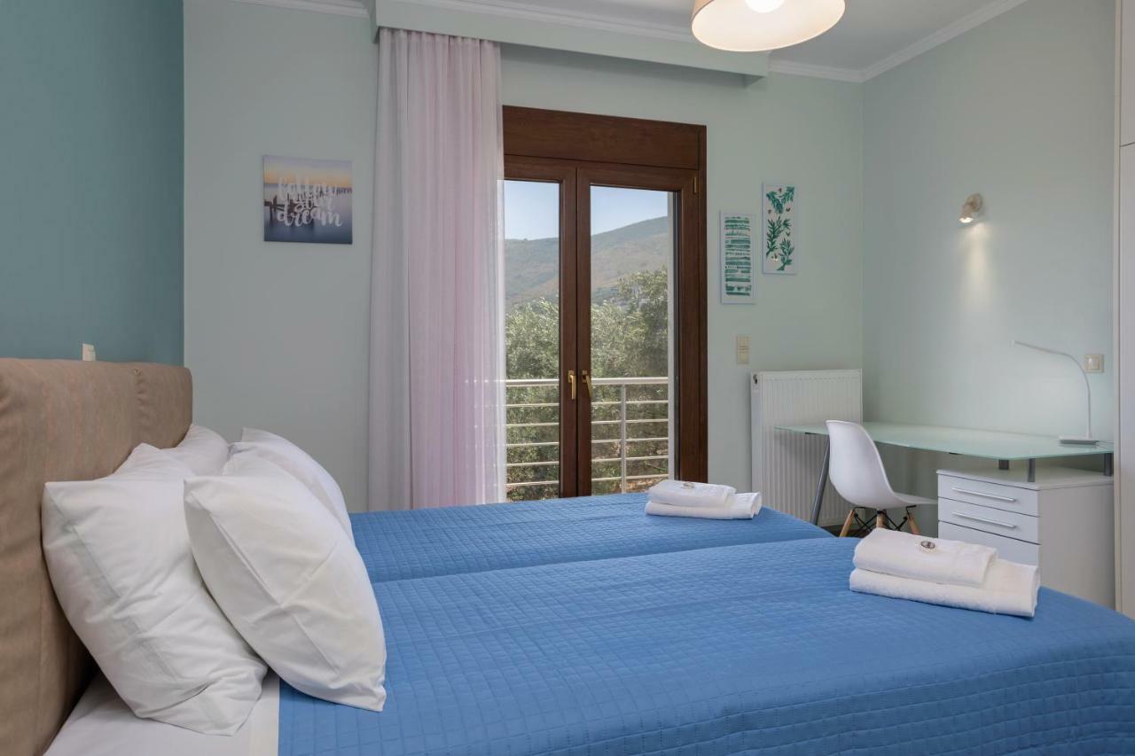 Villa Serenity Agia Marina  エクステリア 写真