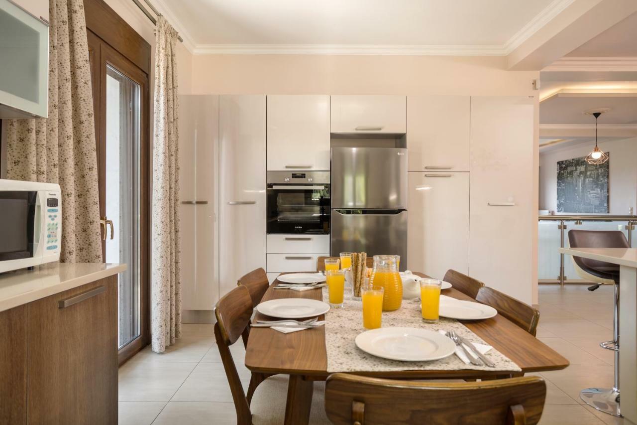 Villa Serenity Agia Marina  エクステリア 写真
