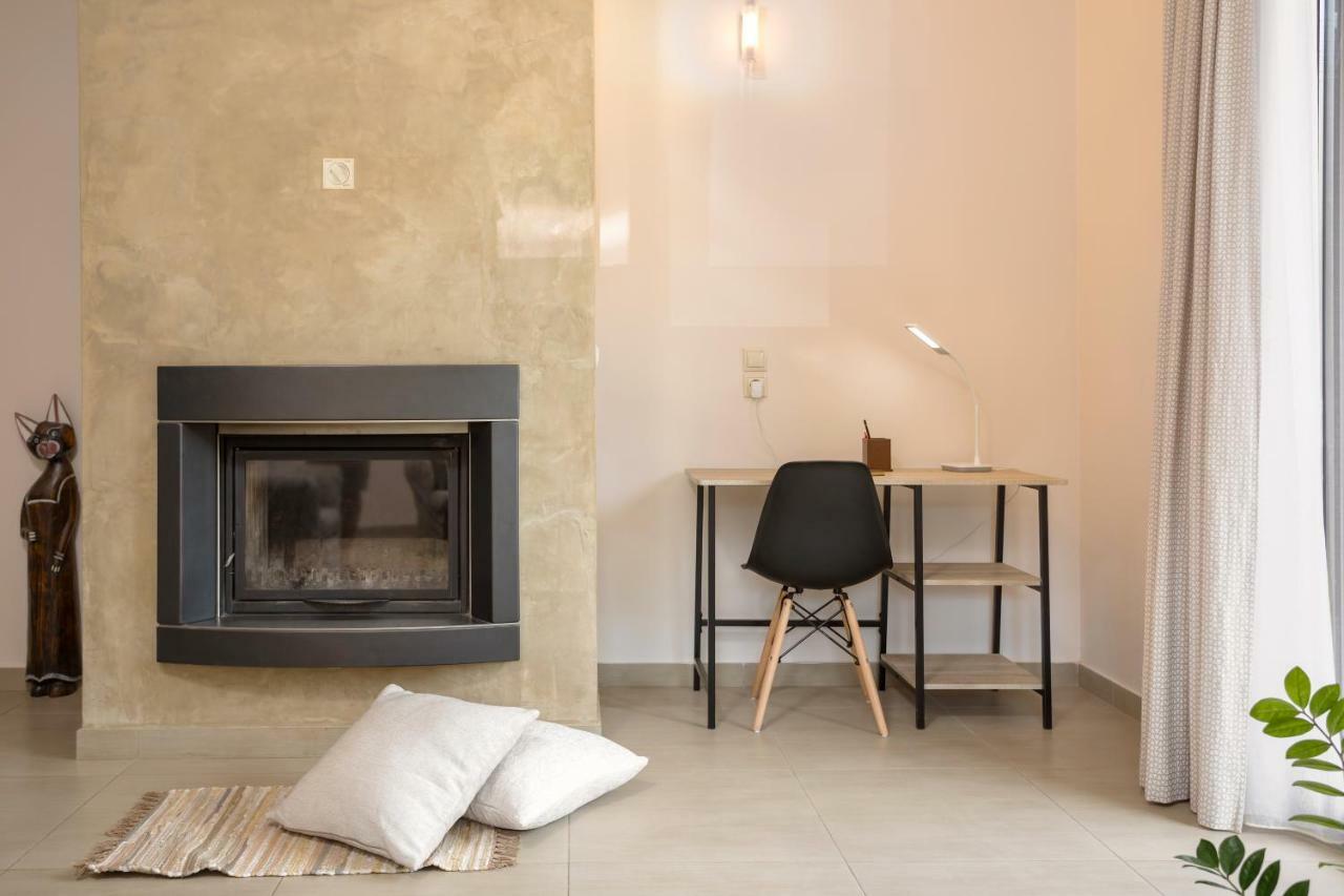 Villa Serenity Agia Marina  エクステリア 写真